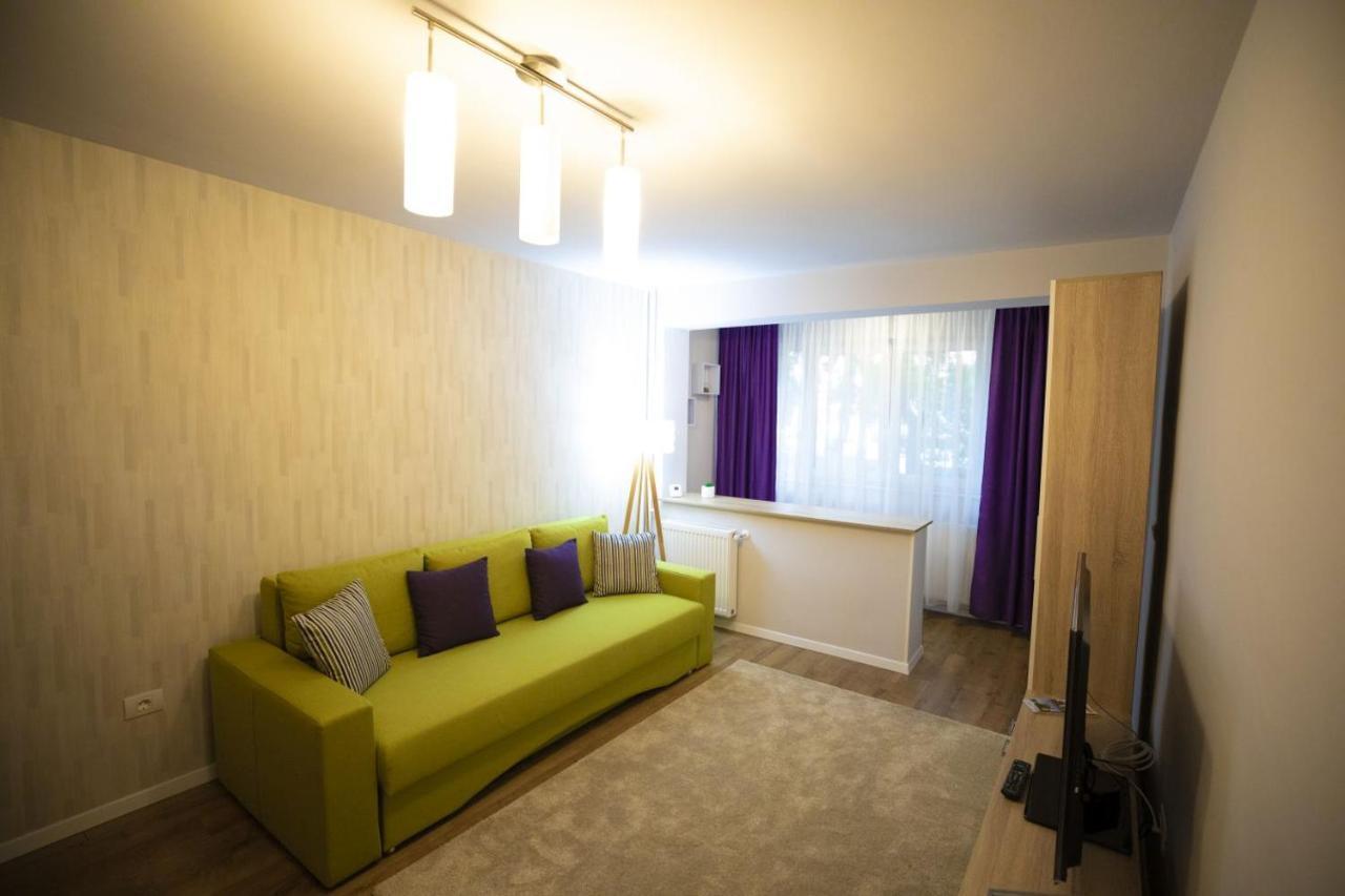 Smp Apartment 3 Timişoara Buitenkant foto